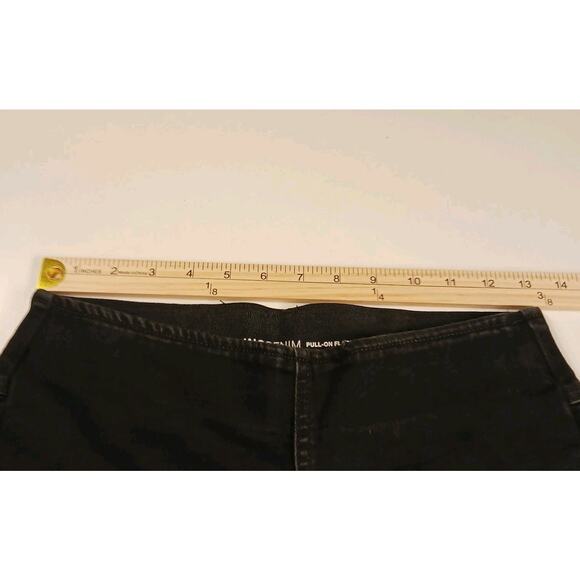 INC International Concepts Pull On Flare High Rise Black Jeans FLAW Womens 4P - Picture 6 of 11